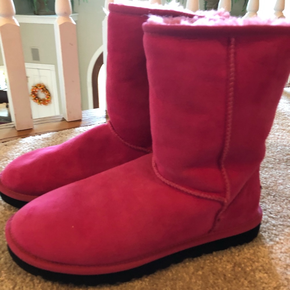 Ugg Classic Hot Pink